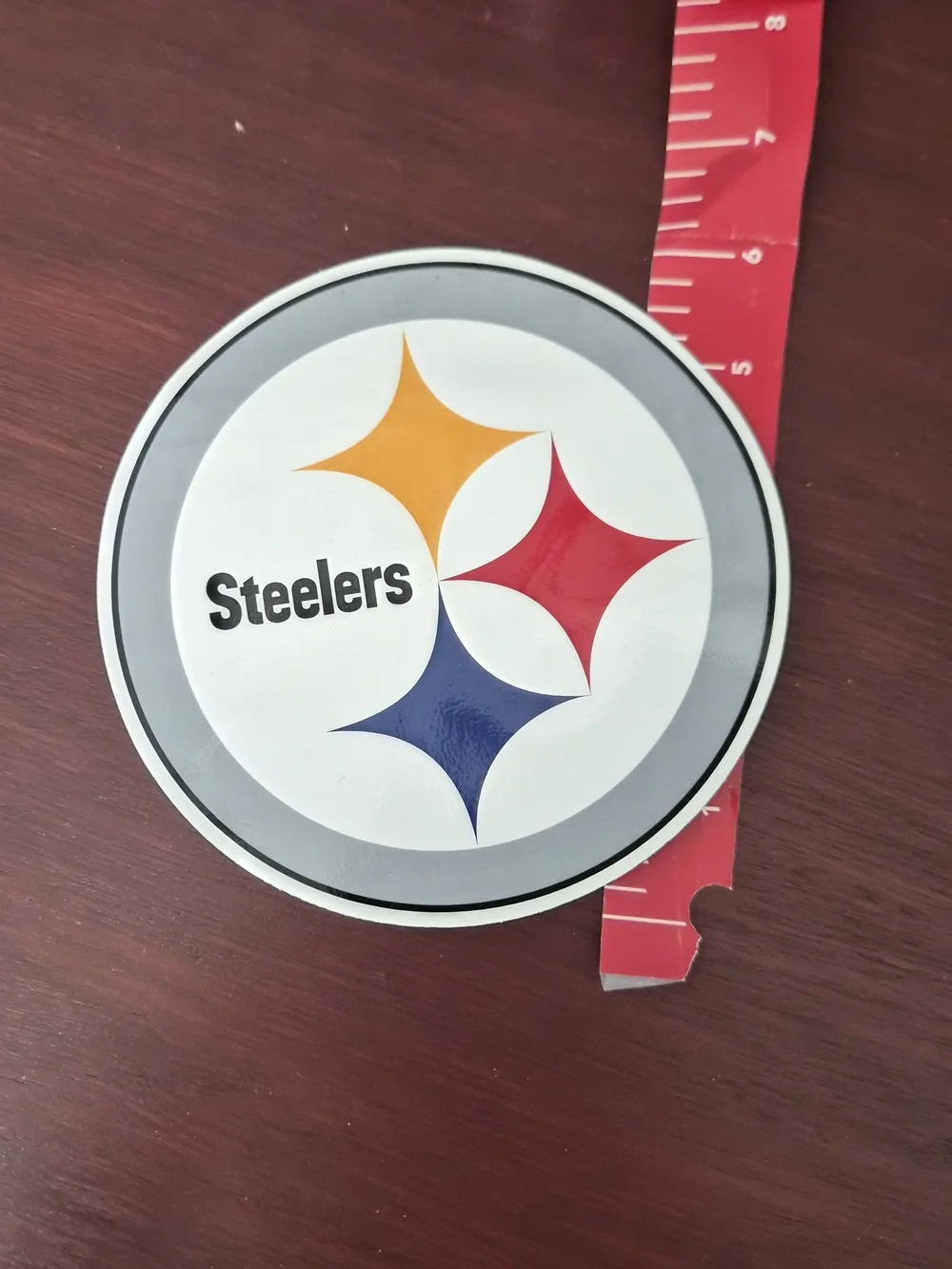 Pittsburgh Steelers Wall Decor & Refrigerator Magnet Set, stuffed animal NFL
